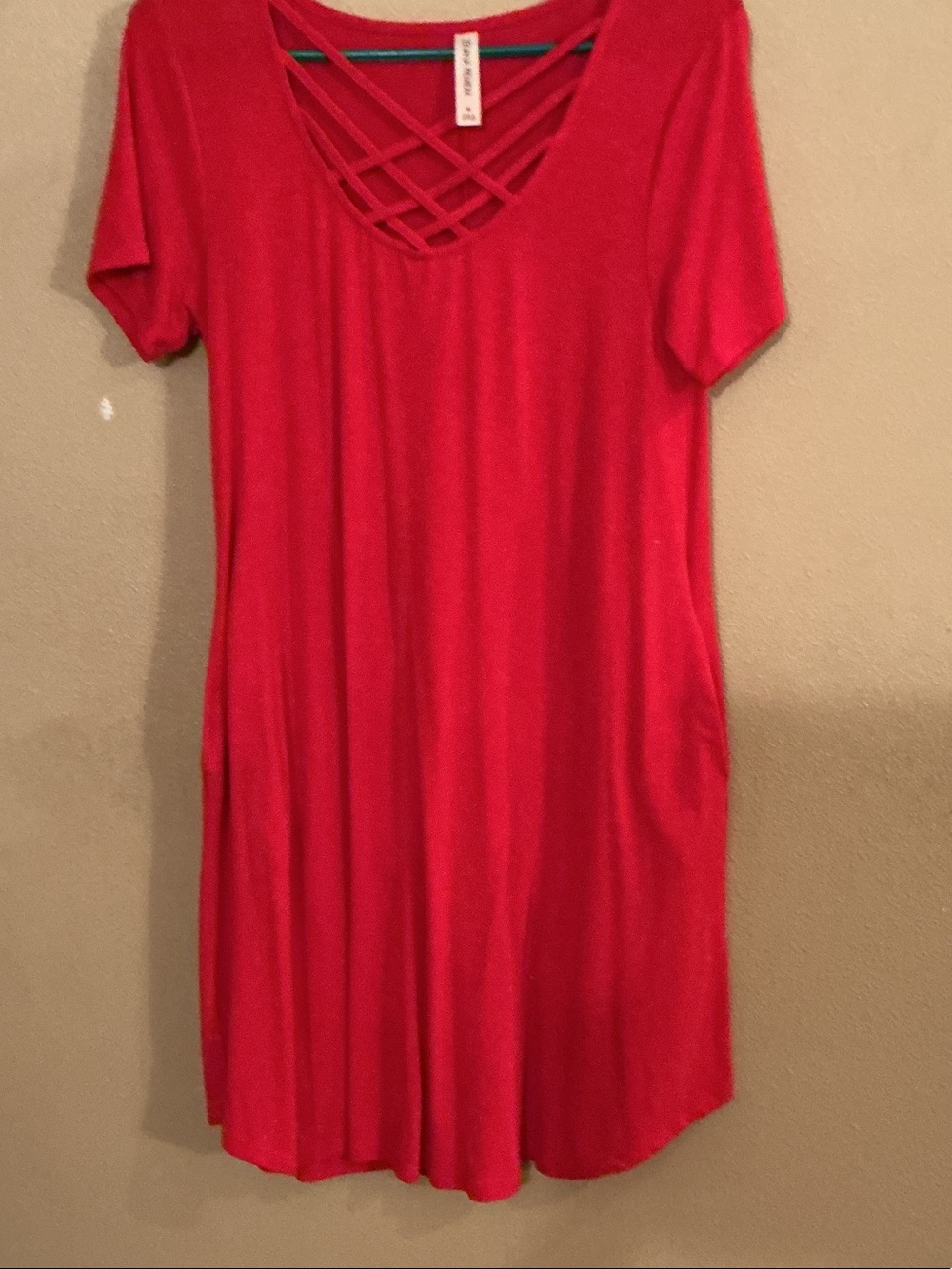 Zenana Outfitters Crisscross Neck Short Sleeve Dress in Red